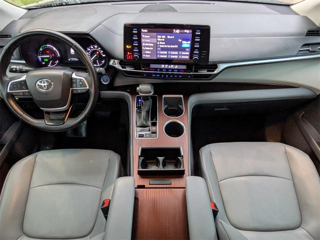 used 2024 Toyota Sienna car, priced at $39,831