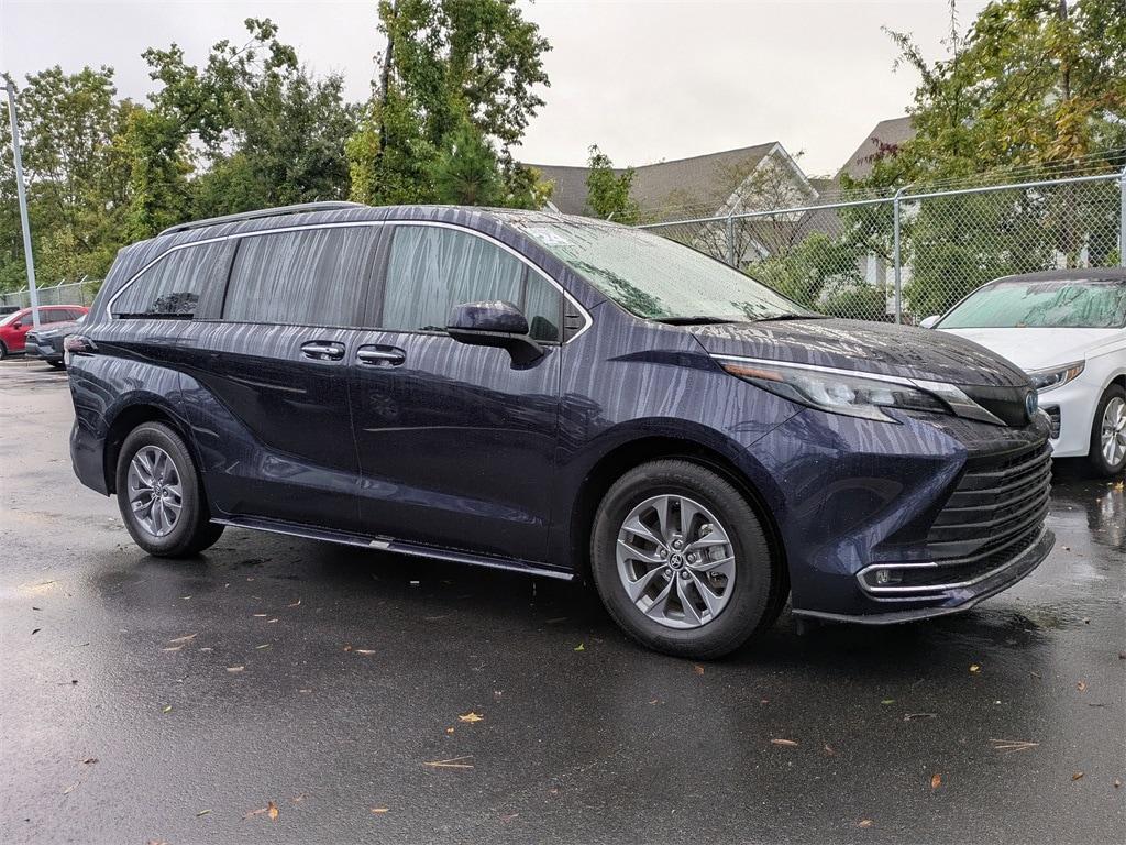 used 2024 Toyota Sienna car, priced at $39,831