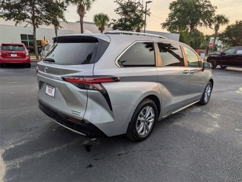 used 2024 Toyota Sienna car, priced at $54,031