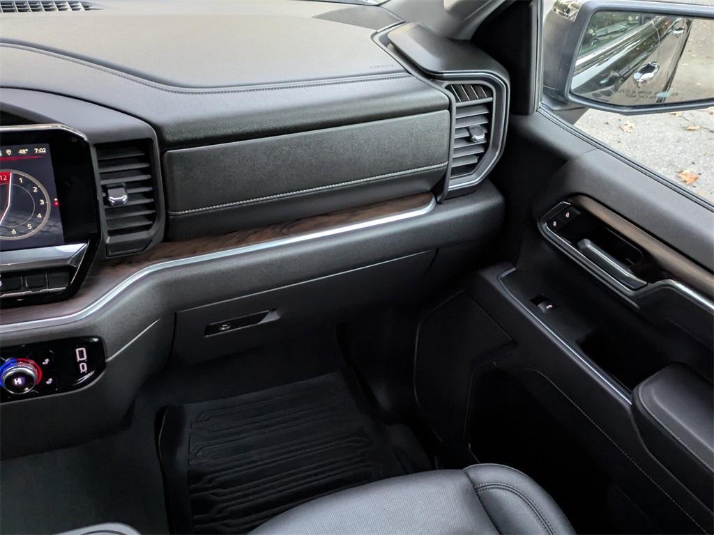 used 2025 GMC Sierra 1500 car, priced at $44,991