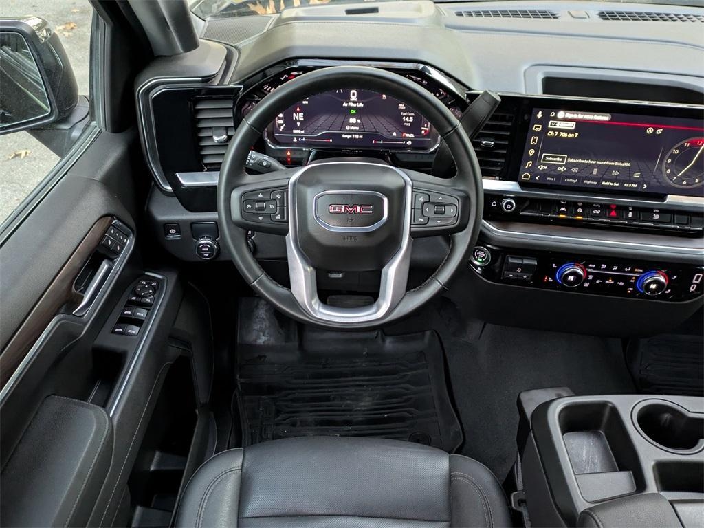 used 2025 GMC Sierra 1500 car, priced at $44,991