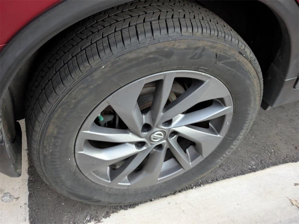 used 2016 Nissan Rogue car, priced at $14,491