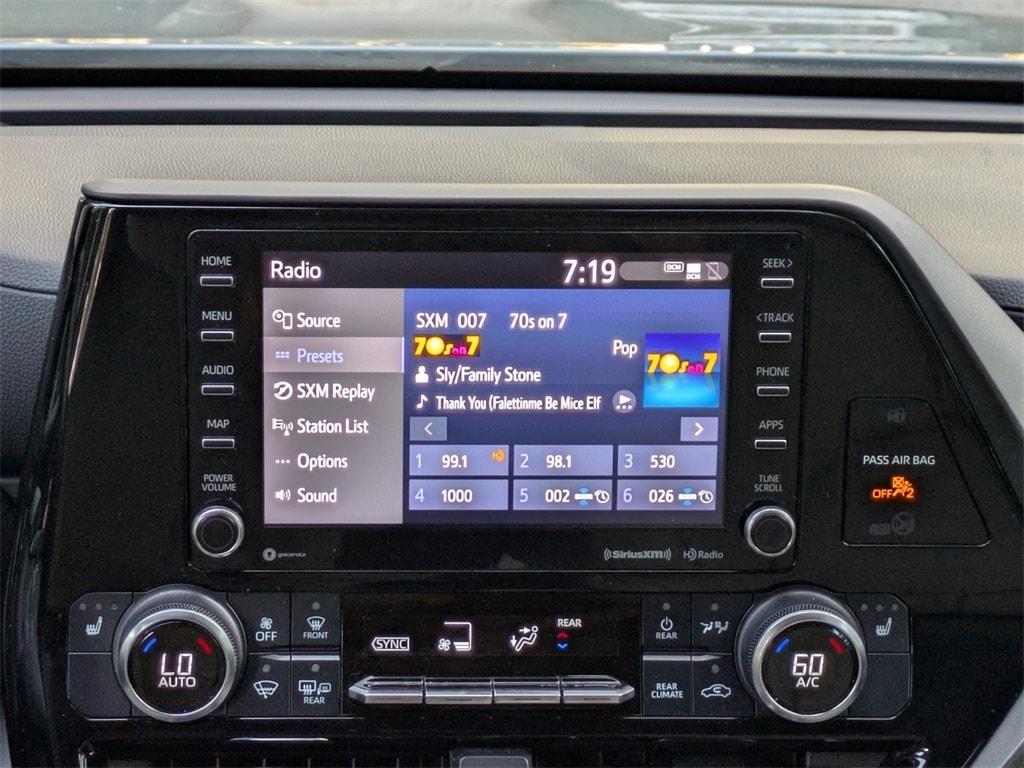 used 2022 Toyota Highlander car, priced at $37,331