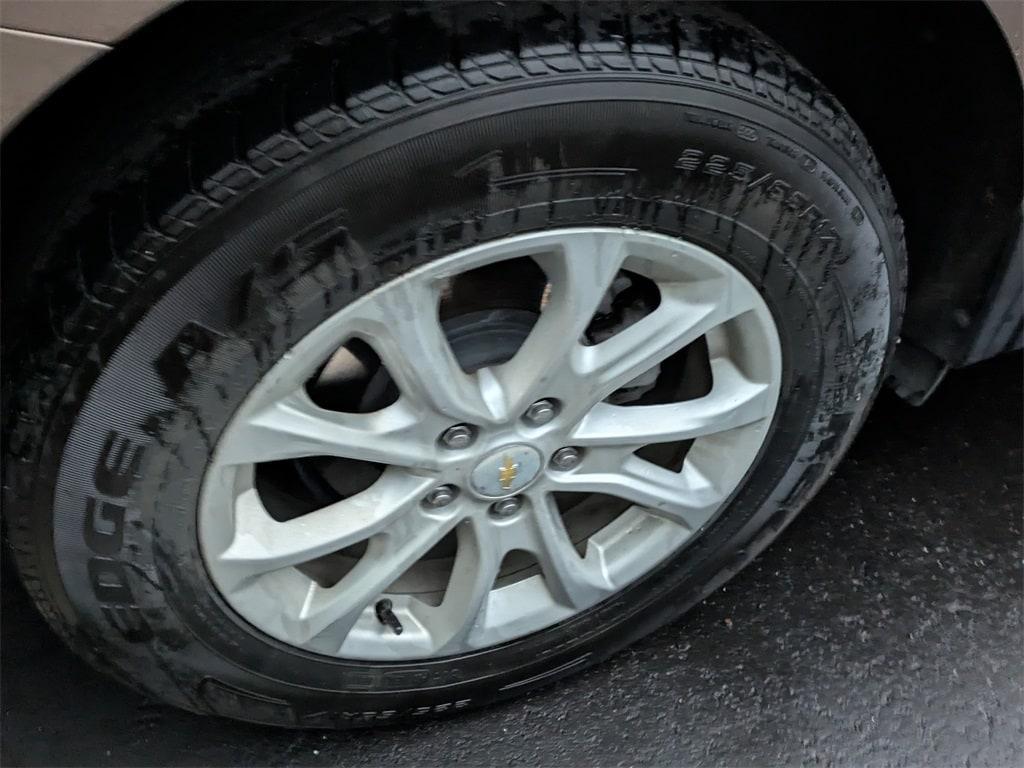 used 2019 Chevrolet Equinox car, priced at $17,031