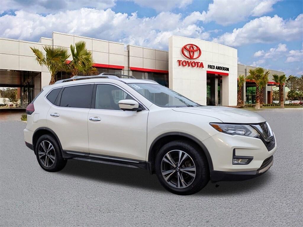 used 2018 Nissan Rogue car, priced at $17,231