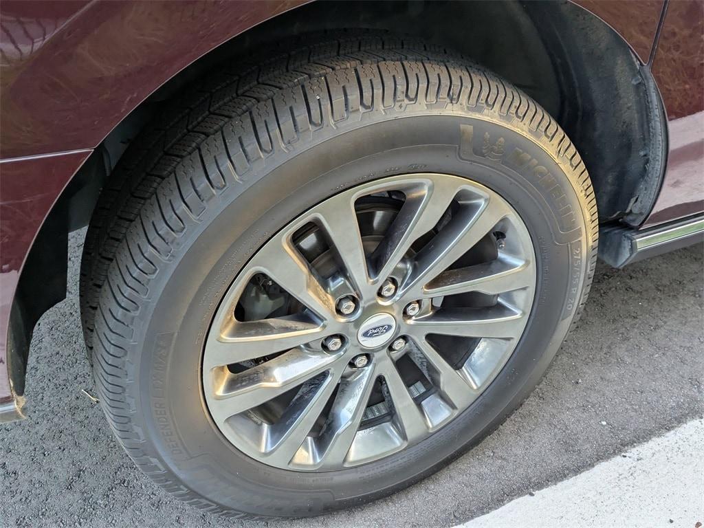 used 2020 Ford Expedition Max car, priced at $34,531