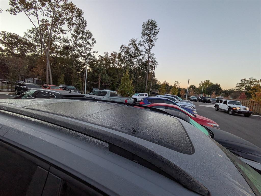 used 2024 Volkswagen Atlas car, priced at $37,791