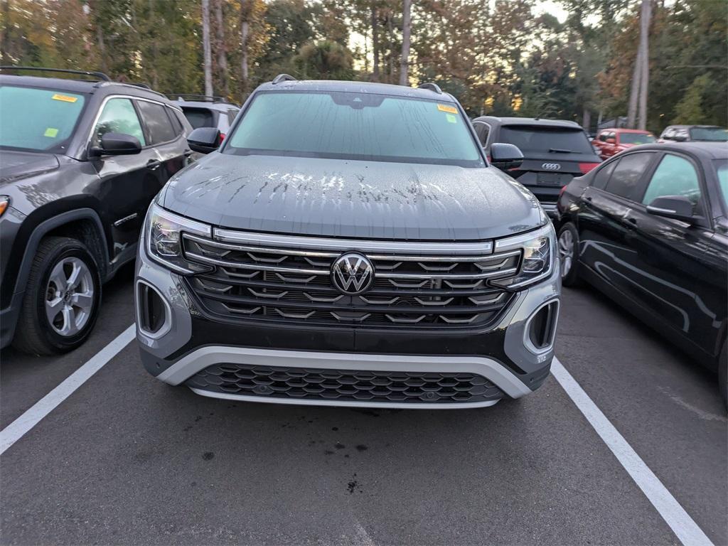 used 2024 Volkswagen Atlas car, priced at $37,791