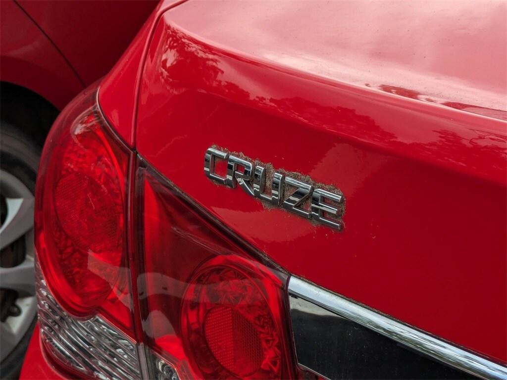 used 2015 Chevrolet Cruze car, priced at $8,031