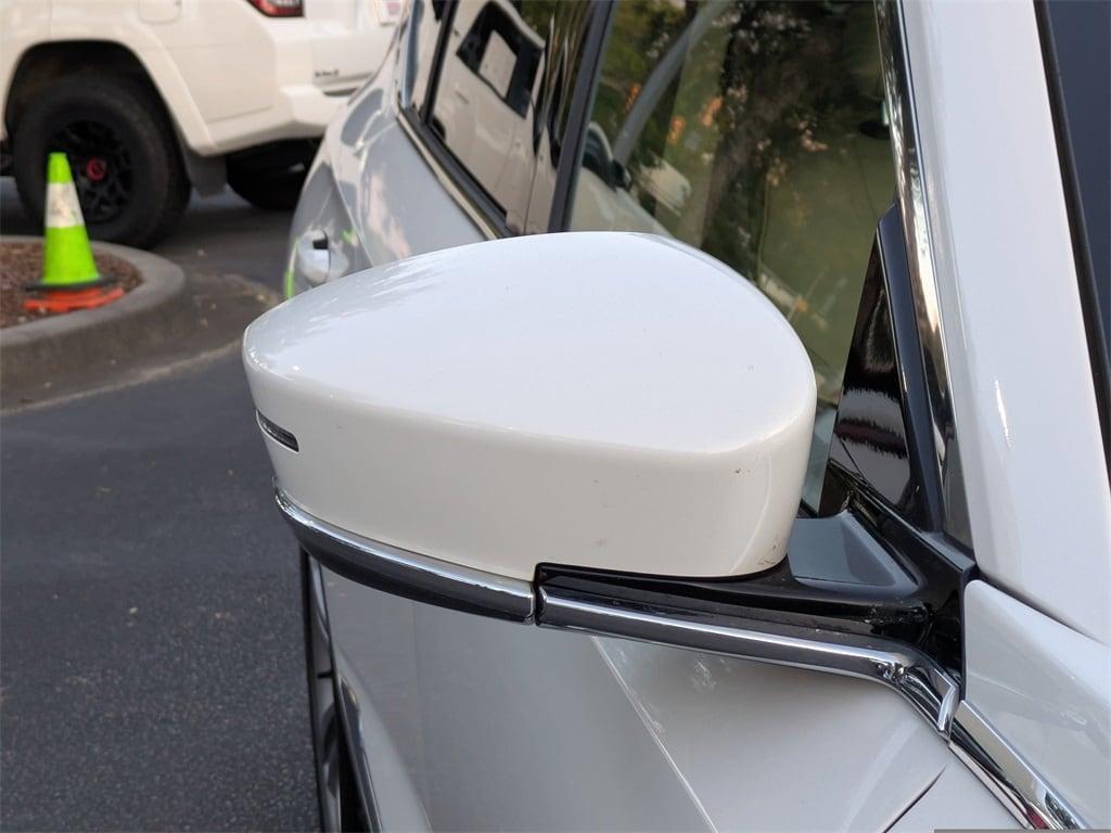 used 2023 Acura MDX car, priced at $40,731