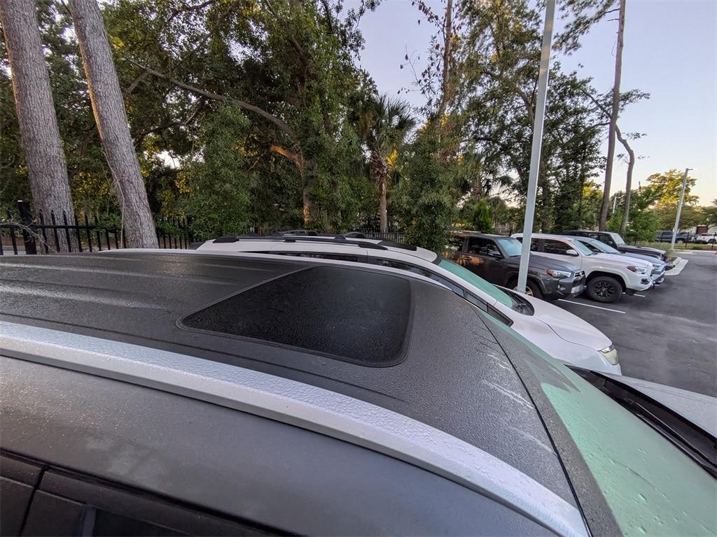 used 2022 Toyota Highlander car, priced at $36,031