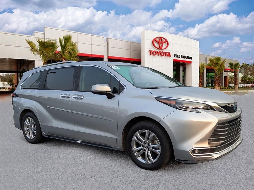 used 2024 Toyota Sienna car, priced at $58,531