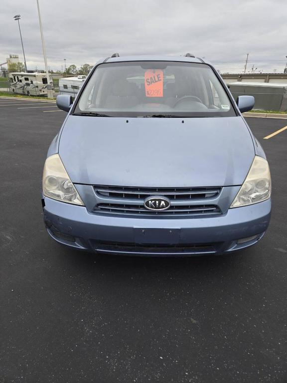 used 2010 Kia Sedona car, priced at $2,295