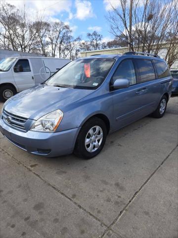 used 2010 Kia Sedona car, priced at $2,295