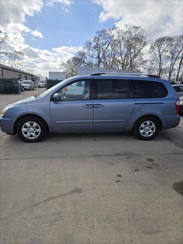 used 2010 Kia Sedona car, priced at $2,295