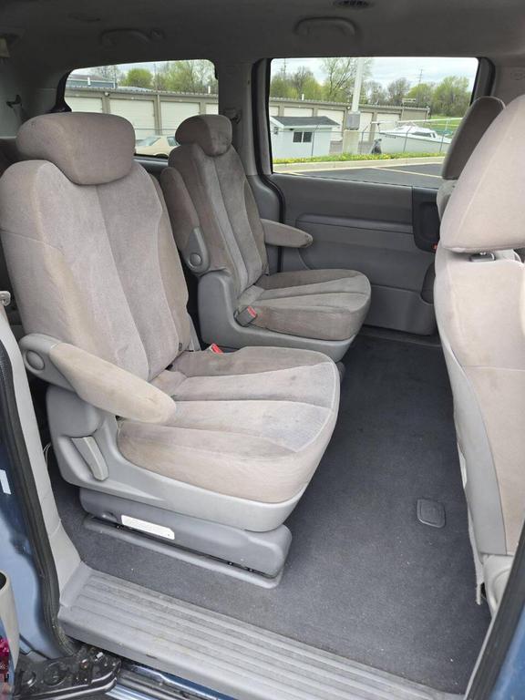 used 2010 Kia Sedona car, priced at $2,295