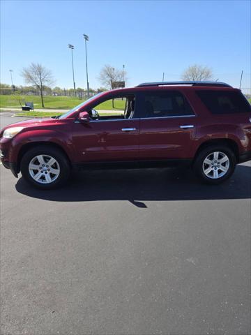 used 2008 Saturn Outlook car, priced at $4,495