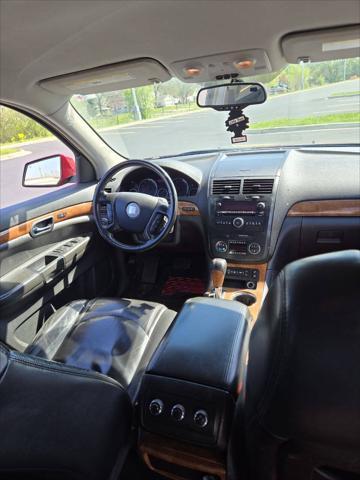 used 2008 Saturn Outlook car, priced at $4,495