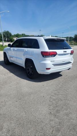 used 2017 Jeep Grand Cherokee car, priced at $17,595