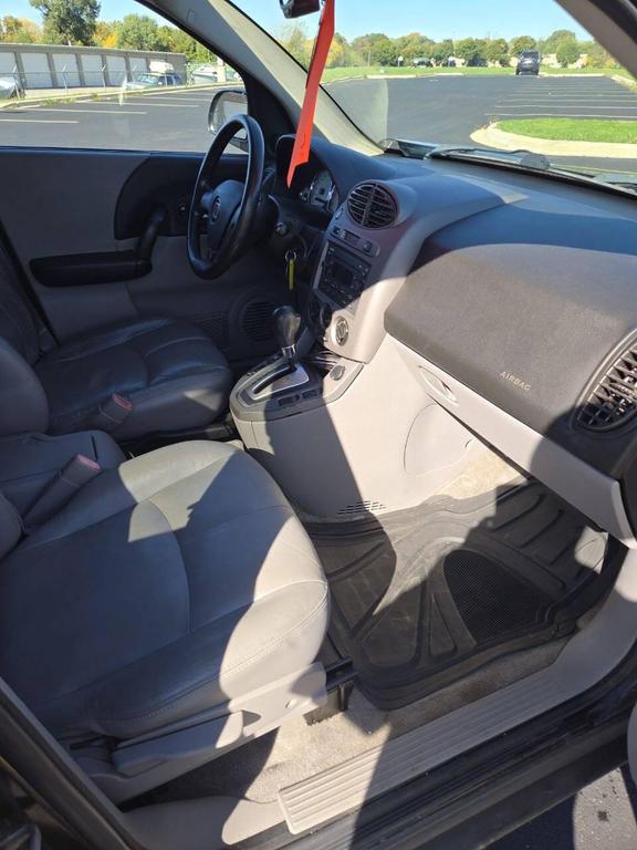 used 2005 Saturn Vue car, priced at $2,295