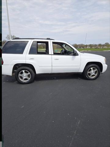 used 2009 Chevrolet TrailBlazer car, priced at $5,295