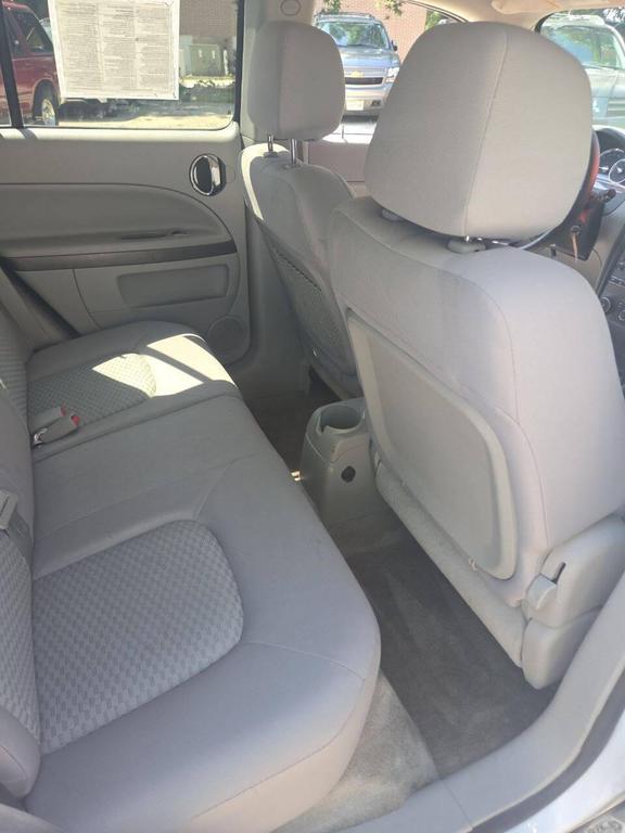 used 2010 Chevrolet HHR car, priced at $3,995