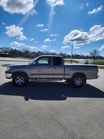 used 2002 Toyota Tundra car, priced at $6,995
