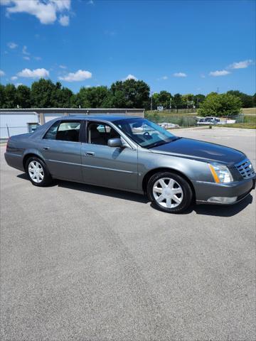 used 2006 Cadillac DTS car, priced at $5,995