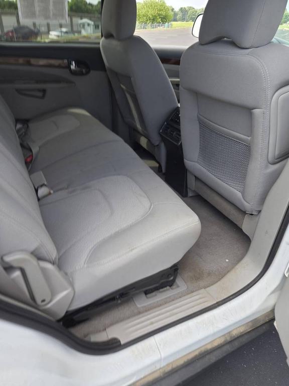 used 2007 Buick Rendezvous car, priced at $4,995