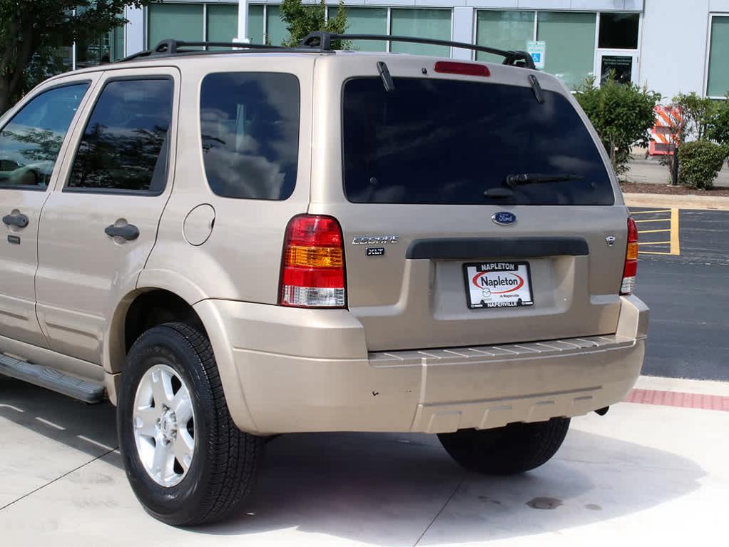 used 2007 Ford Escape car, priced at $7,500
