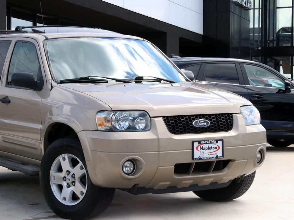 used 2007 Ford Escape car, priced at $7,500