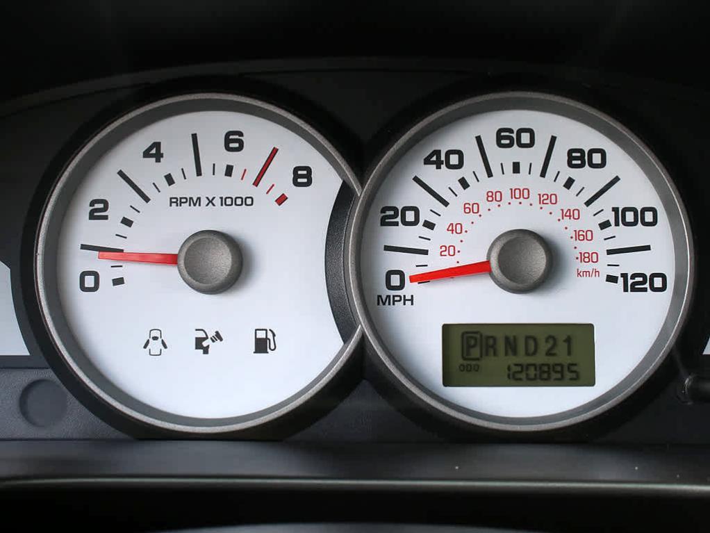 used 2007 Ford Escape car, priced at $7,500