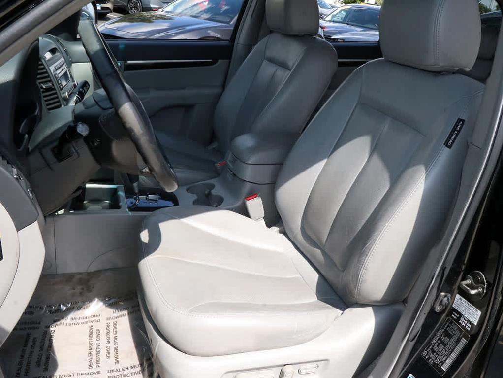 used 2007 Hyundai Santa Fe car, priced at $7,677
