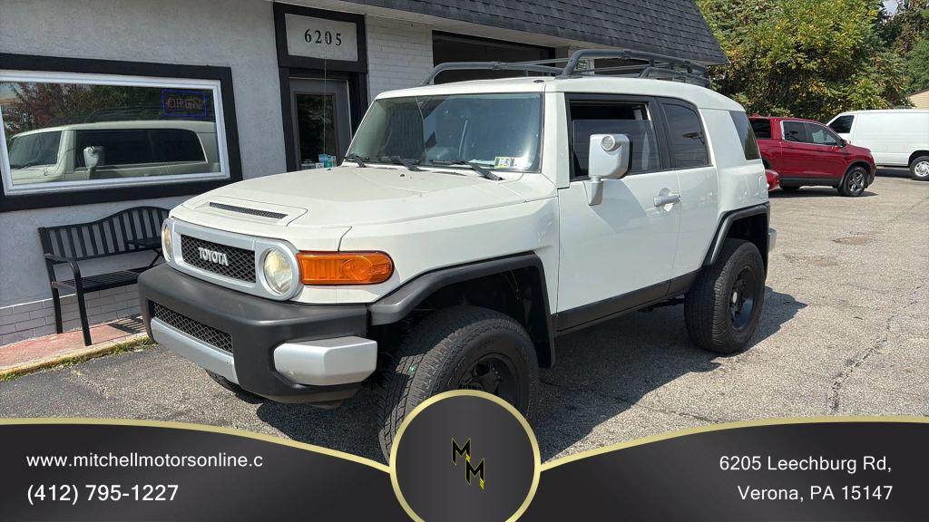 used 2010 Toyota FJ Cruiser car, priced at $15,995