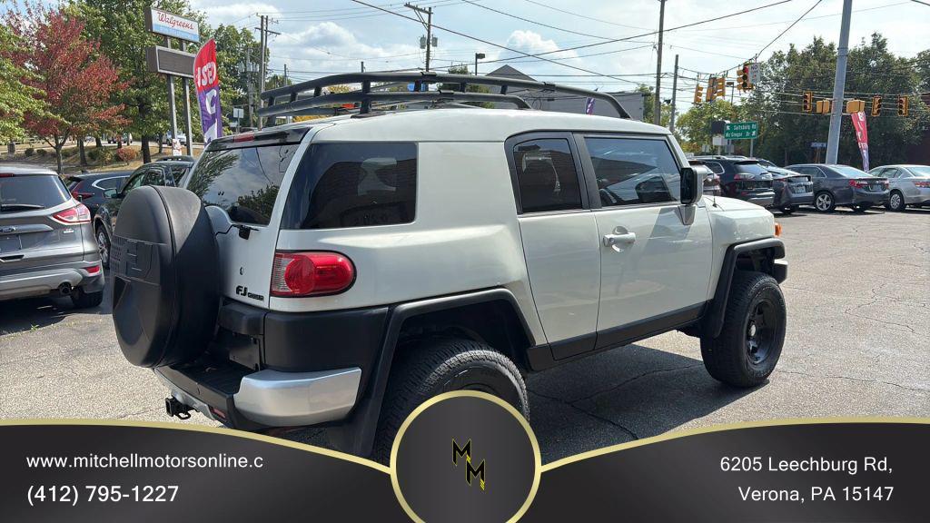 used 2010 Toyota FJ Cruiser car, priced at $15,995