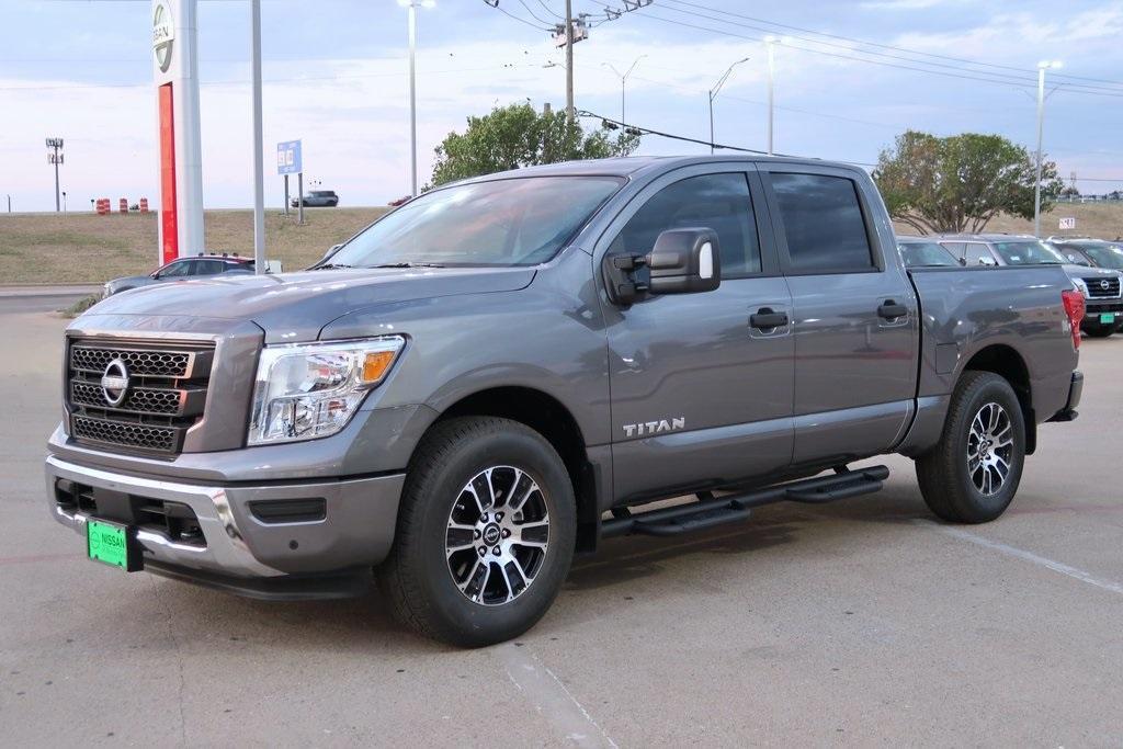 new 2024 Nissan Titan car, priced at $49,435