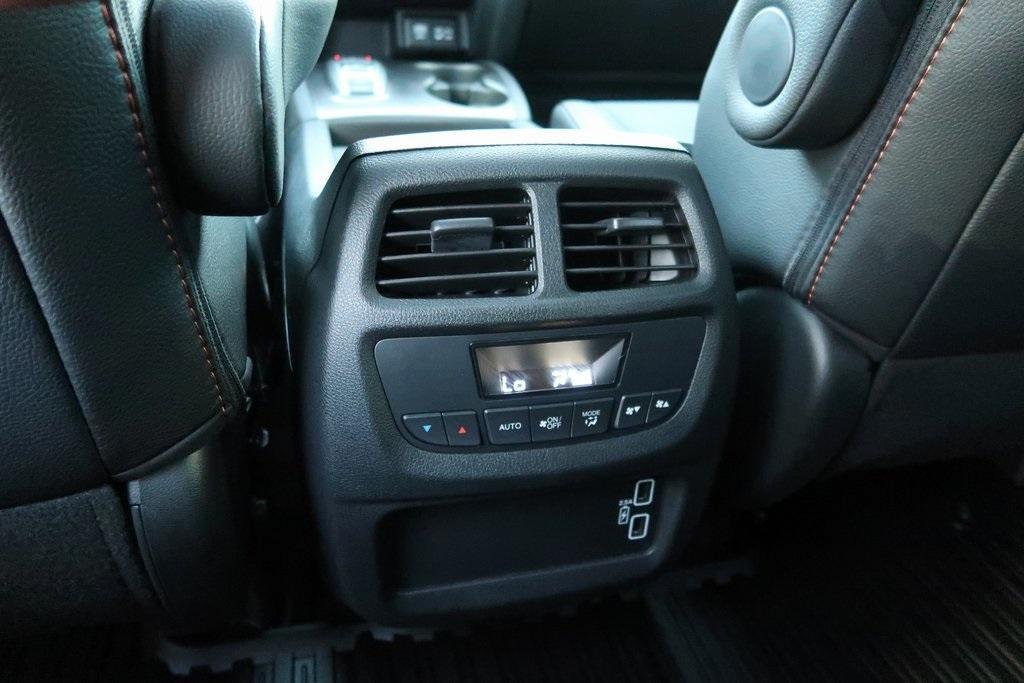 used 2022 Honda Pilot car, priced at $37,259