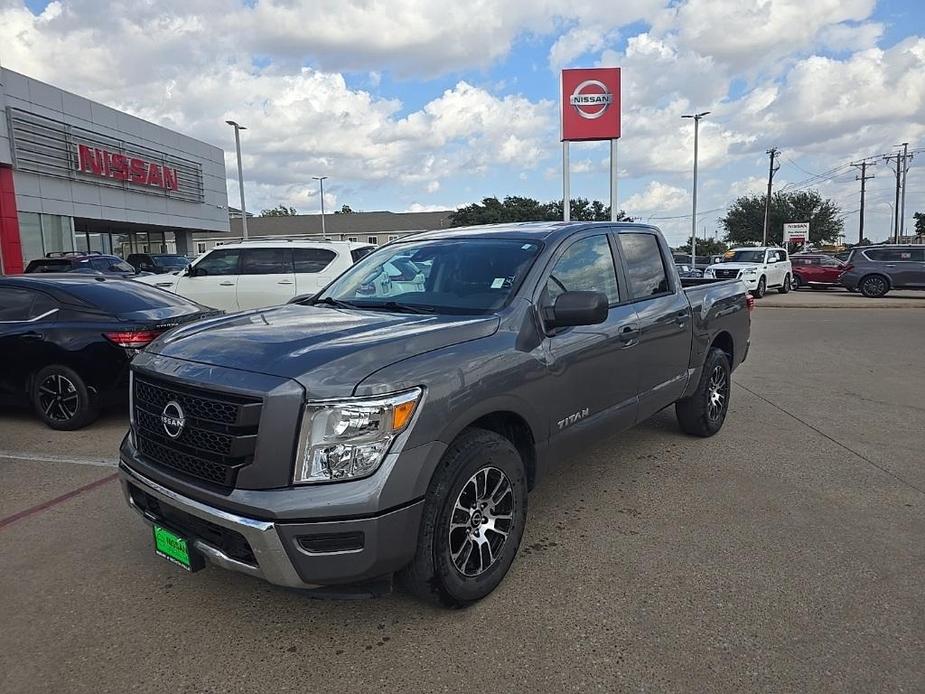 used 2023 Nissan Titan car, priced at $33,766