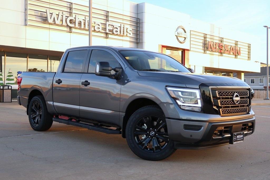 new 2024 Nissan Titan car, priced at $50,802