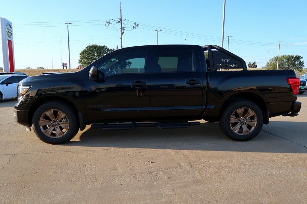 new 2024 Nissan Titan car, priced at $49,556