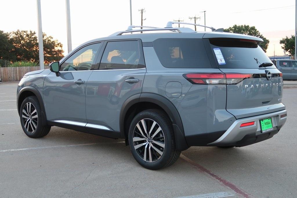 new 2024 Nissan Pathfinder car, priced at $51,055