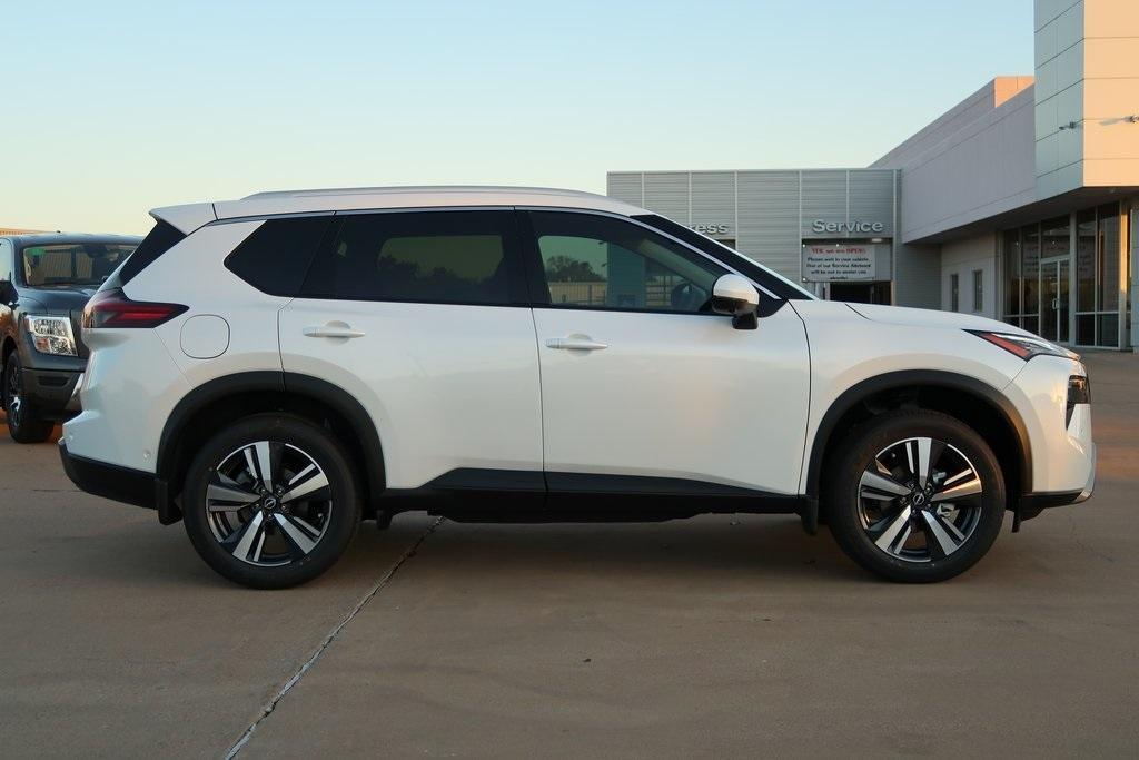 new 2025 Nissan Rogue car, priced at $39,275