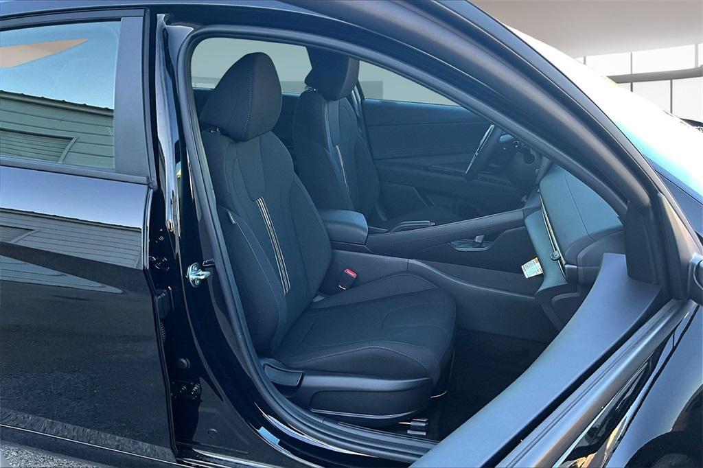 new 2025 Hyundai Elantra car, priced at $22,993