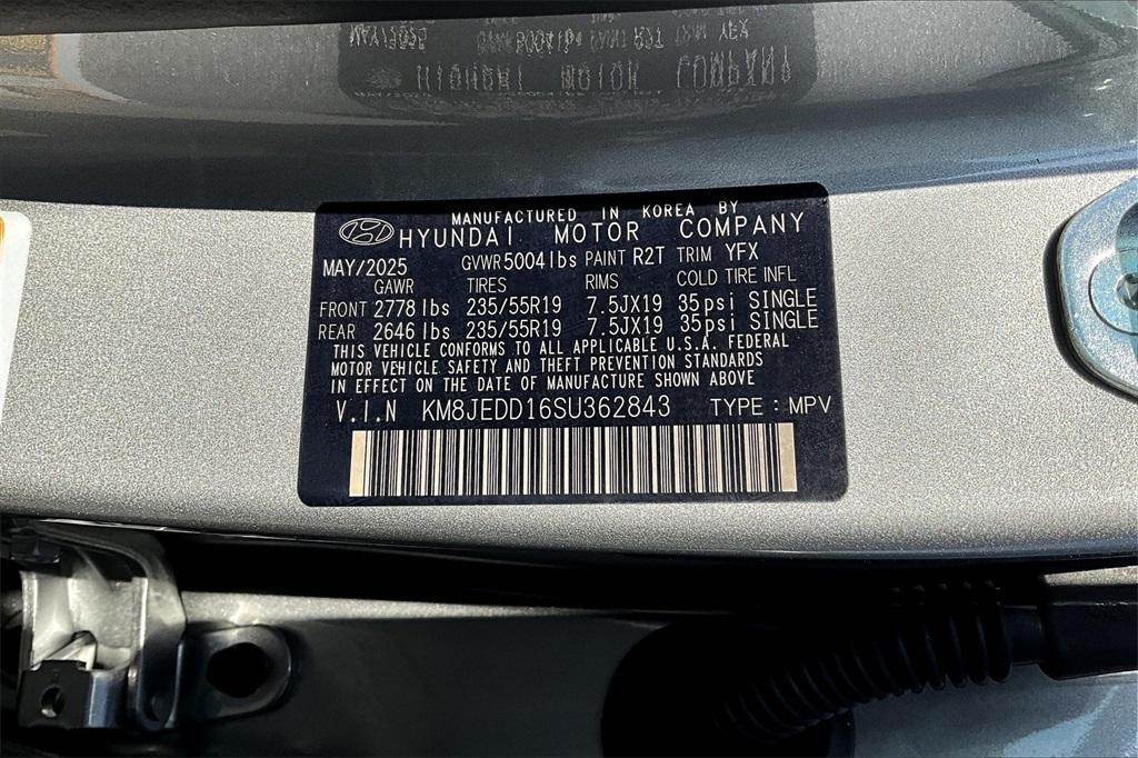 new 2025 Hyundai TUCSON Hybrid car, priced at $40,721