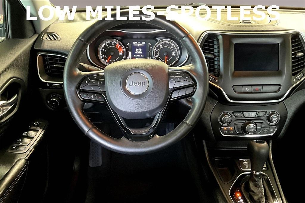 used 2019 Jeep Cherokee car, priced at $18,995