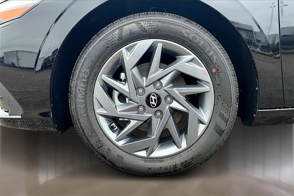 new 2025 Hyundai ELANTRA HEV car, priced at $24,954