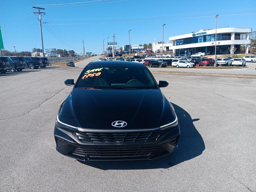 new 2025 Hyundai Elantra car, priced at $24,690