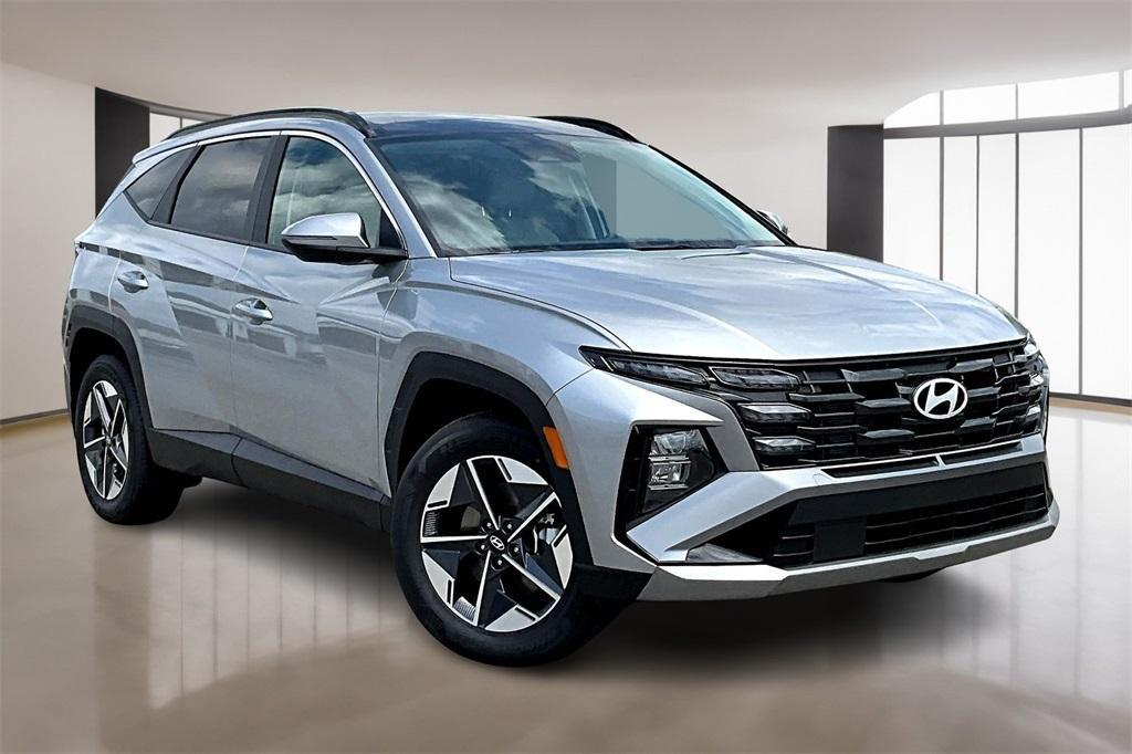 new 2025 Hyundai TUCSON Hybrid car, priced at $33,819