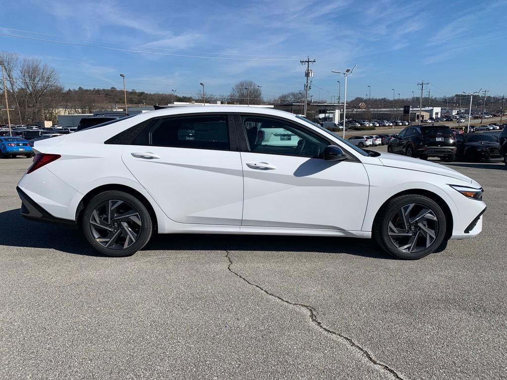 new 2025 Hyundai Elantra car, priced at $25,130