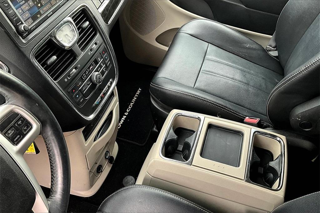 used 2014 Chrysler Town & Country car, priced at $6,995